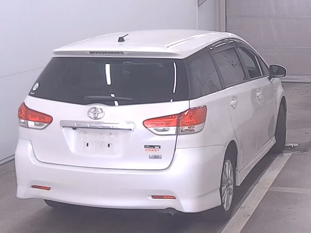 TOYOTA WISH