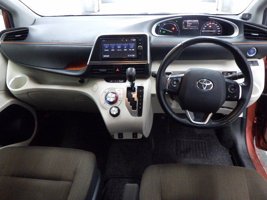 TOYOTA SIENTA