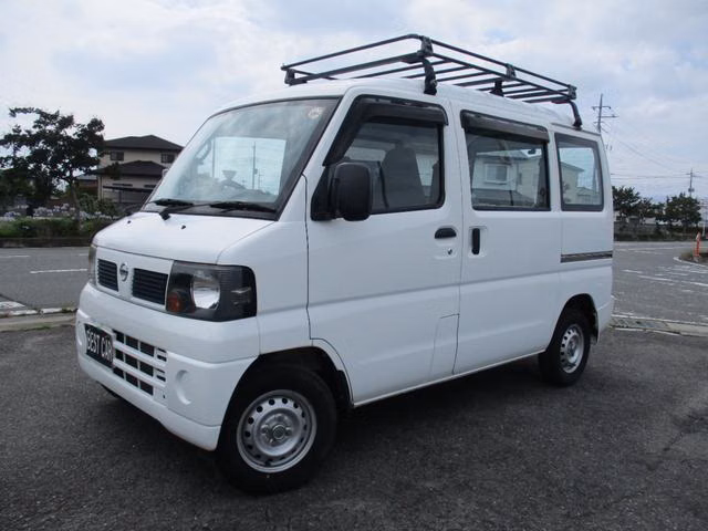 NISSAN NV100 CLIPPER