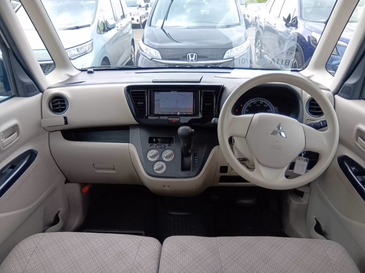 MITSUBISHI EK SPACE
