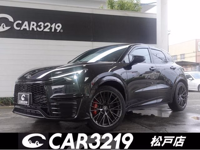 LEXUS LBX
