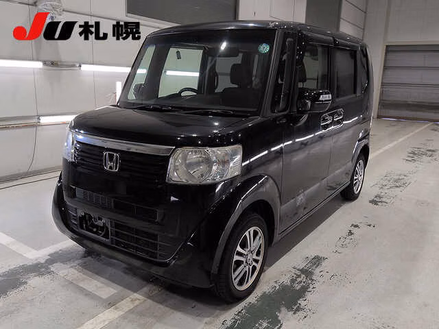 HONDA N-BOX