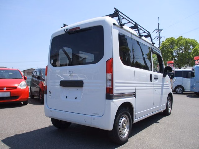 HONDA N-VAN