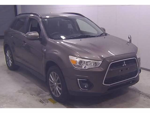 MITSUBISHI RVR