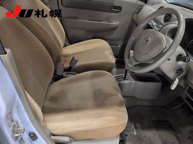NISSAN PINO
