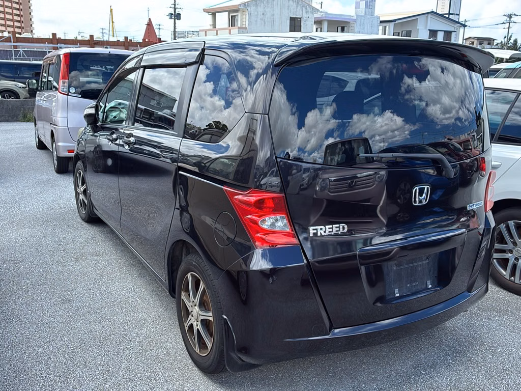 HONDA FREED