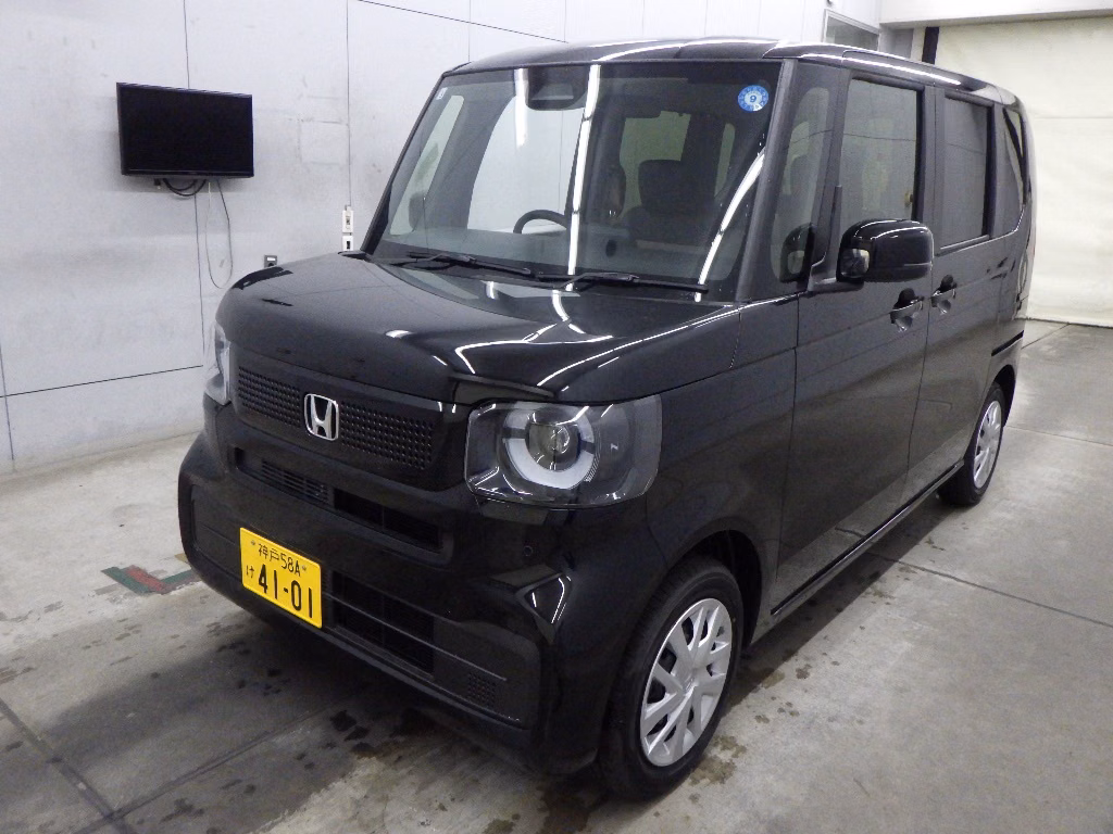 HONDA N-BOX
