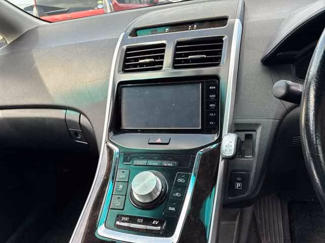 TOYOTA SAI
