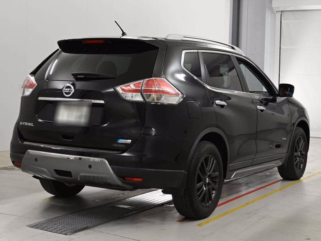 NISSAN X-TRAIL