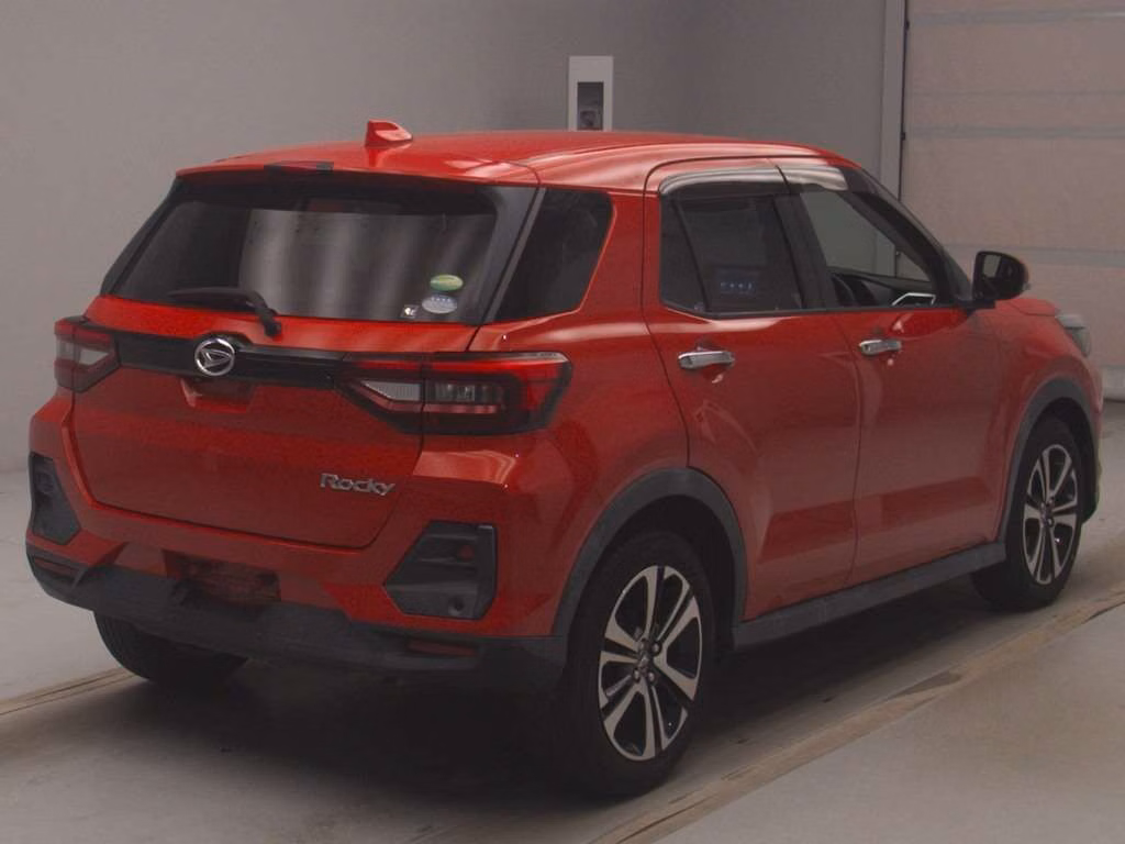 DAIHATSU ROCKY