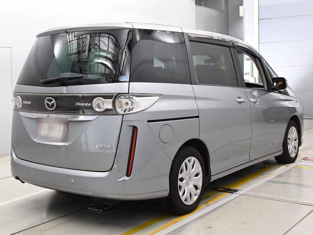 MAZDA BIANTE