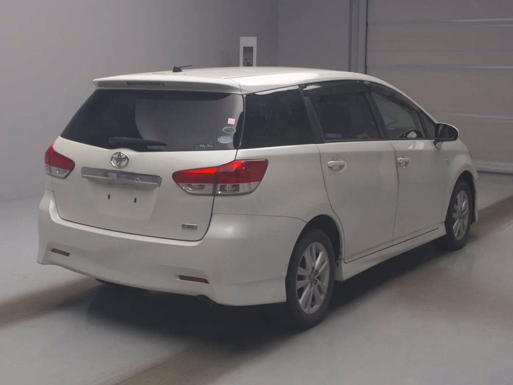 TOYOTA WISH
