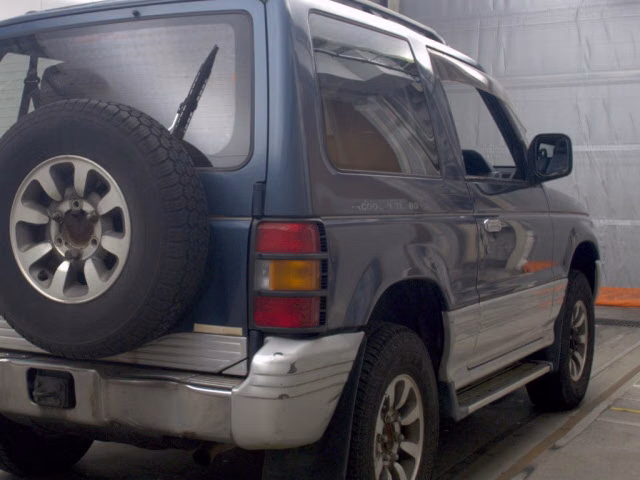 MITSUBISHI PAJERO