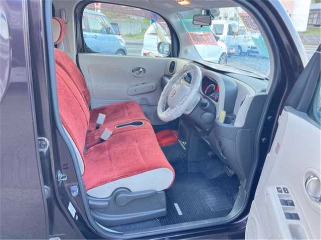 NISSAN CUBE