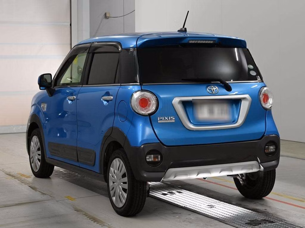 TOYOTA PIXIS JOY