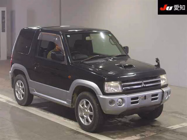 MITSUBISHI PAJERO MINI