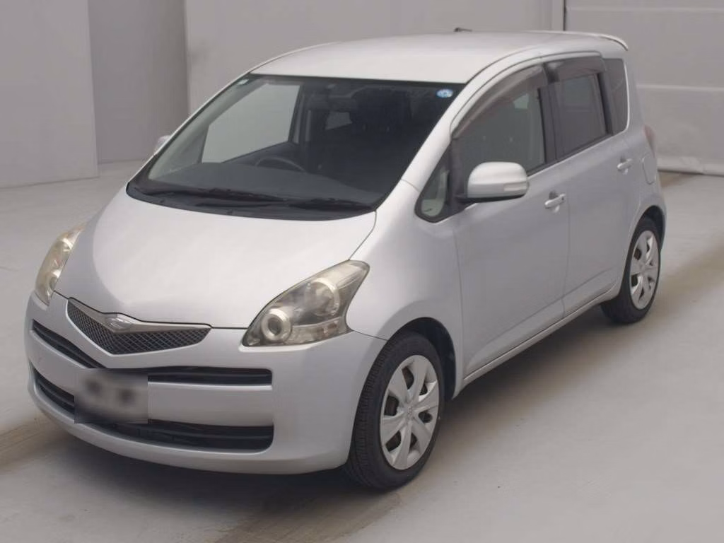 TOYOTA RACTIS