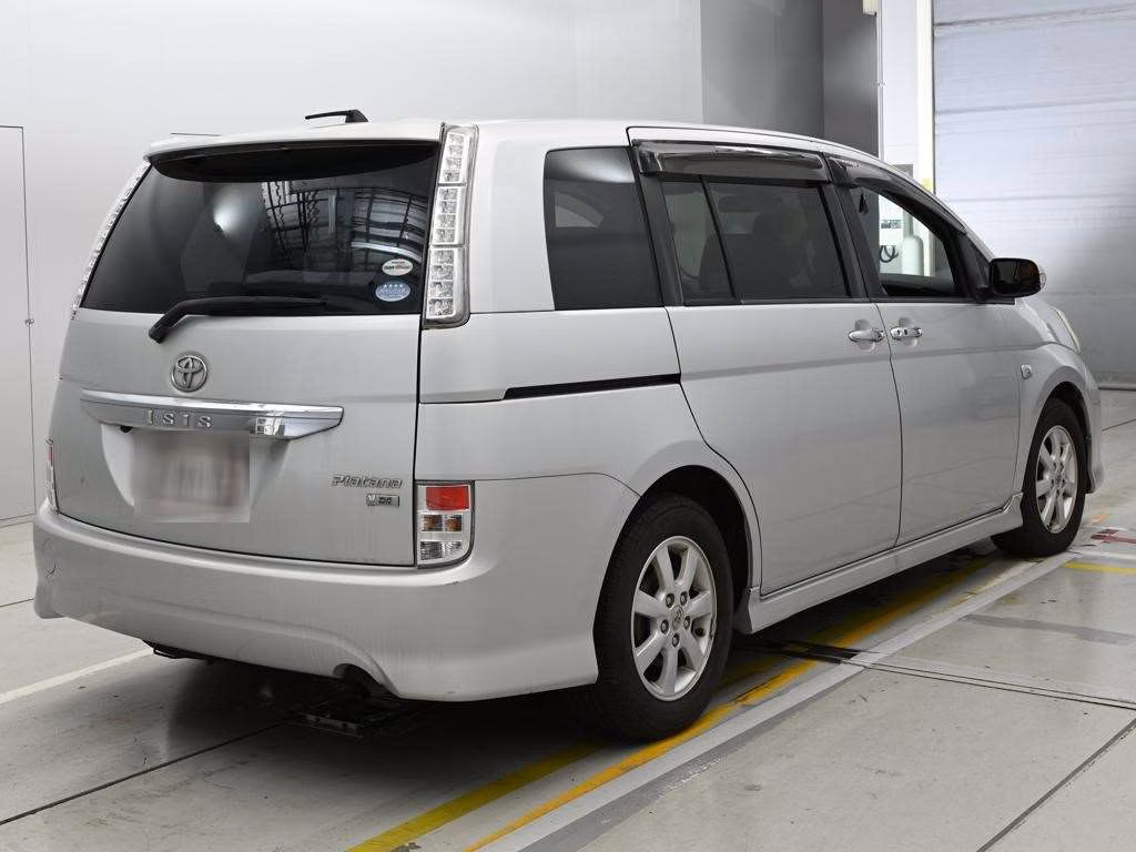 TOYOTA ISIS