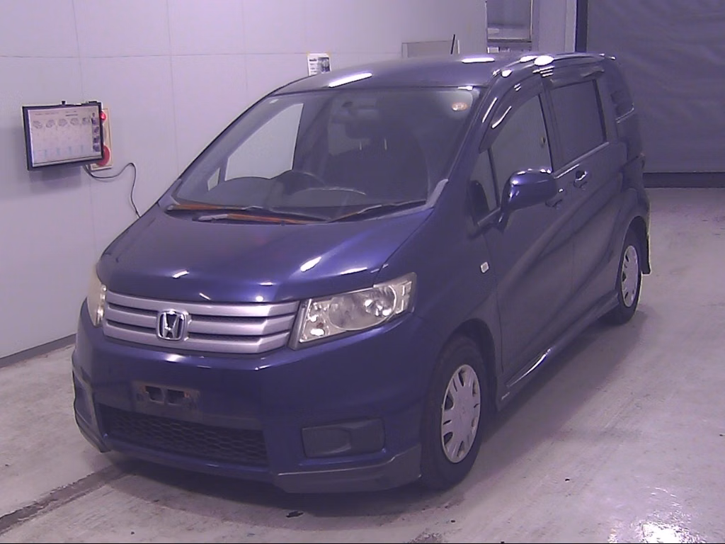HONDA FREED SPIKE