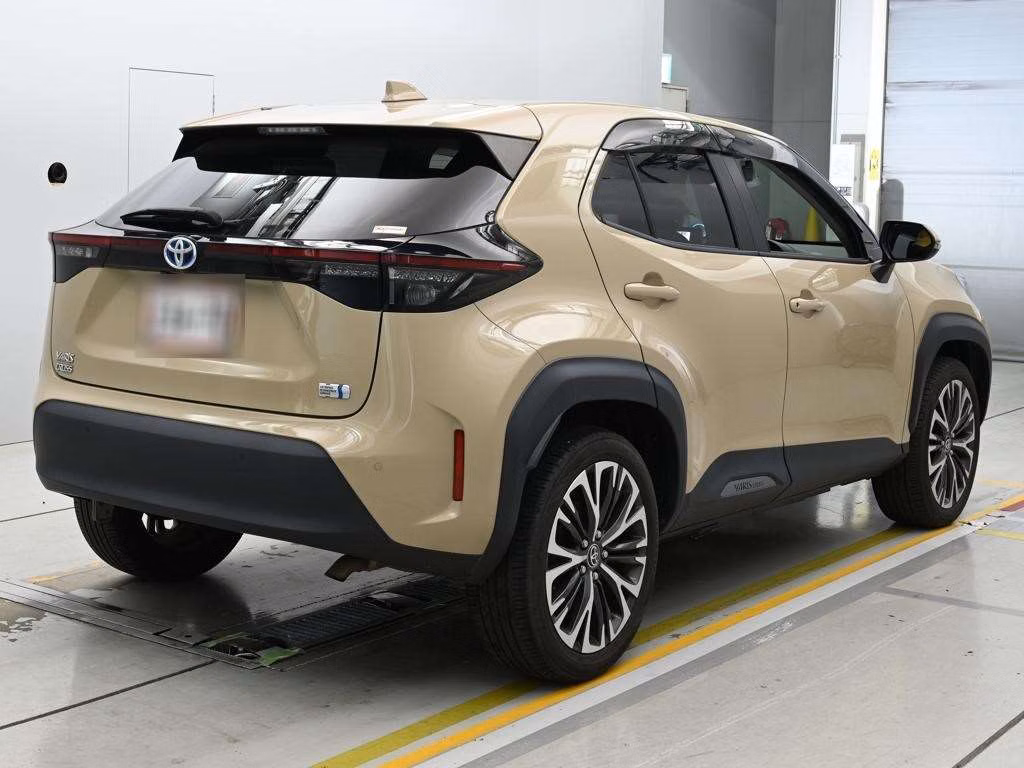 TOYOTA YARIS CROSS