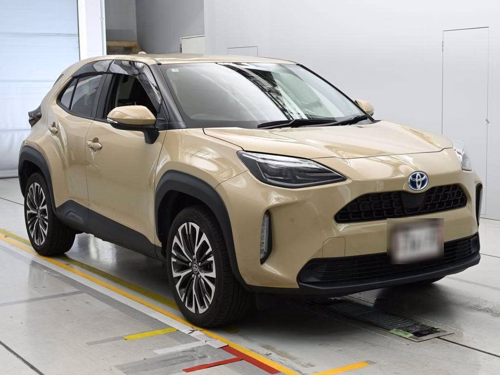 TOYOTA YARIS CROSS