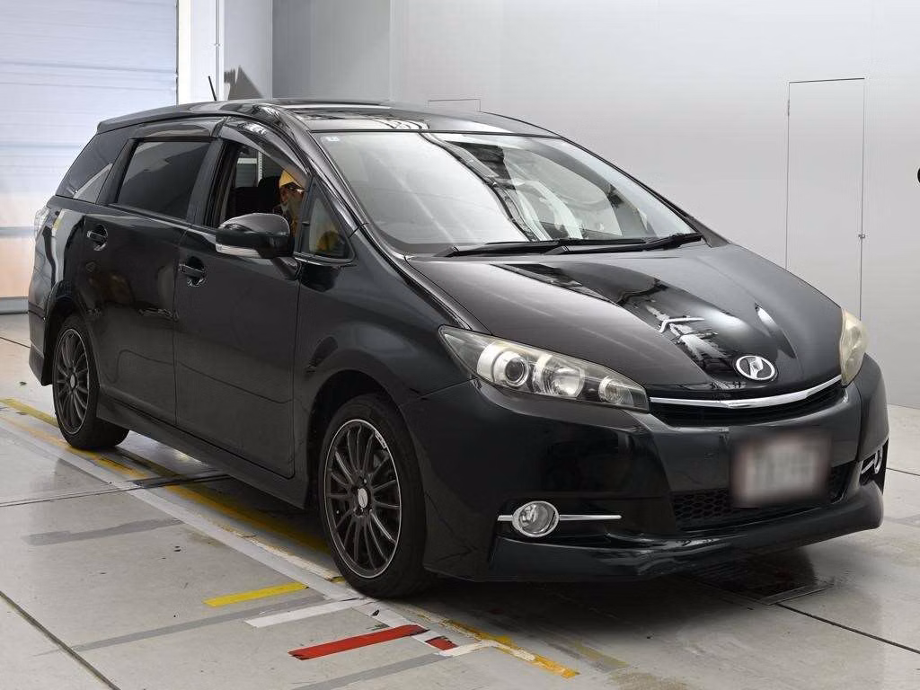 TOYOTA WISH