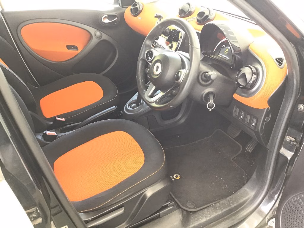 SMART FORFOUR