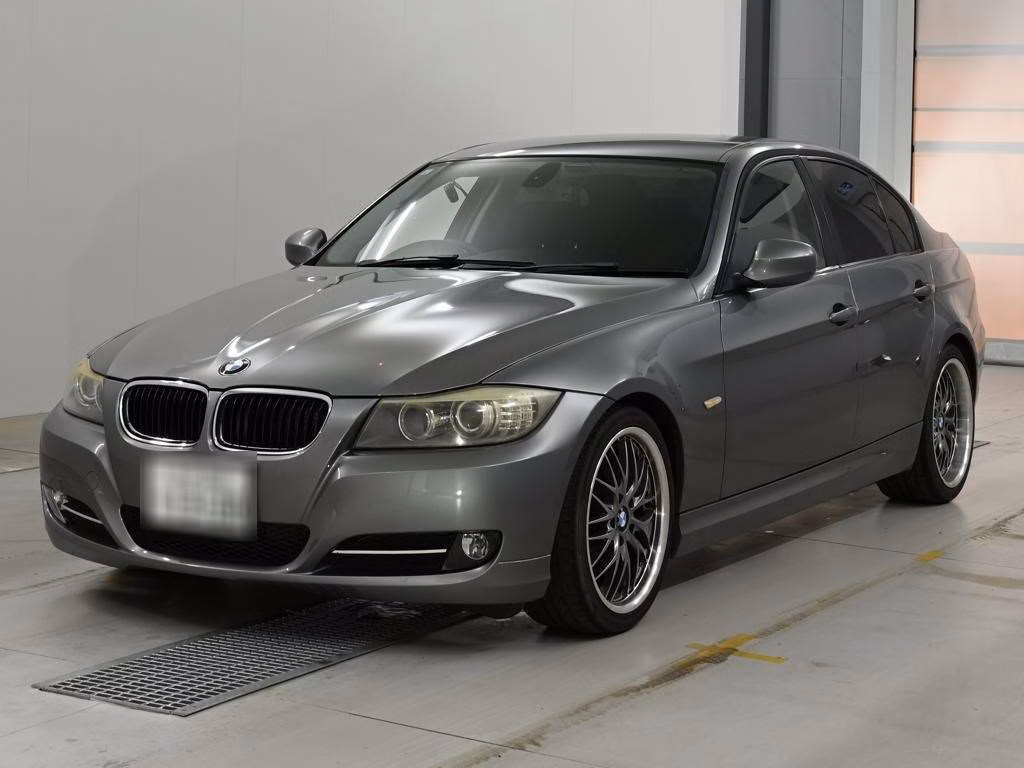 BMW 3-SERIES