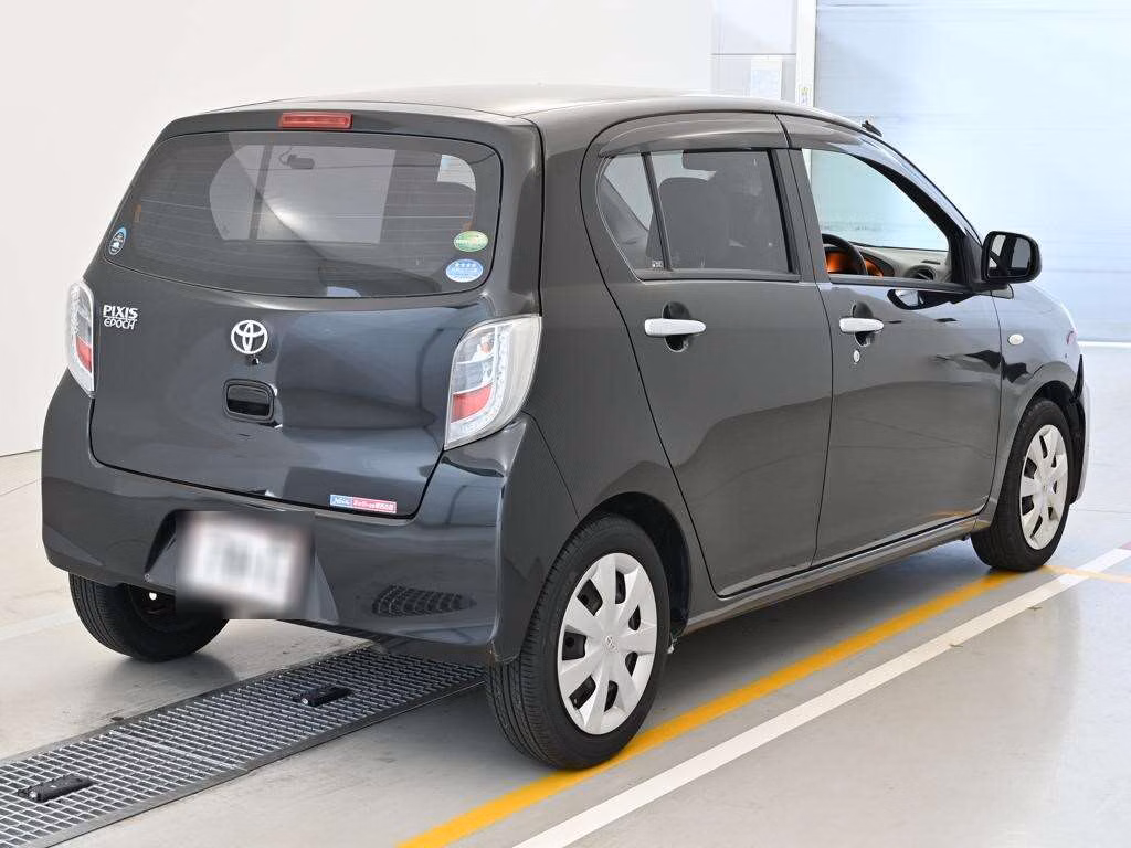 TOYOTA PIXIS EPOCH