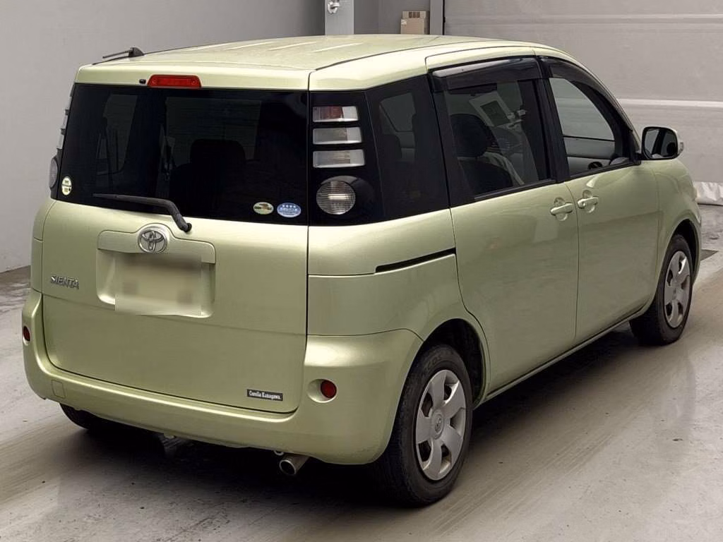 TOYOTA SIENTA