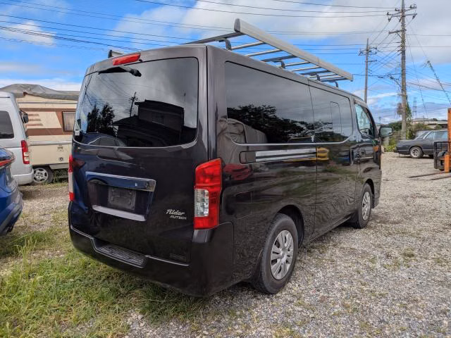 NISSAN NV350 CARAVAN