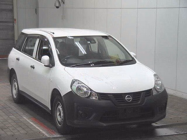 NISSAN AD