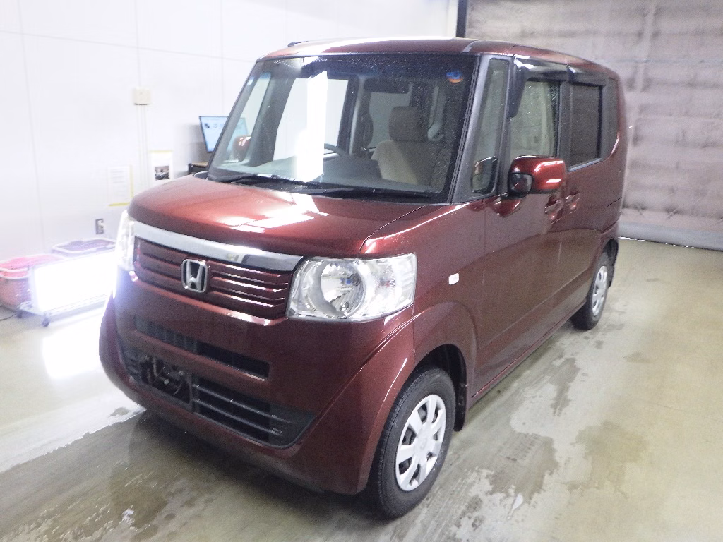 HONDA N-BOX