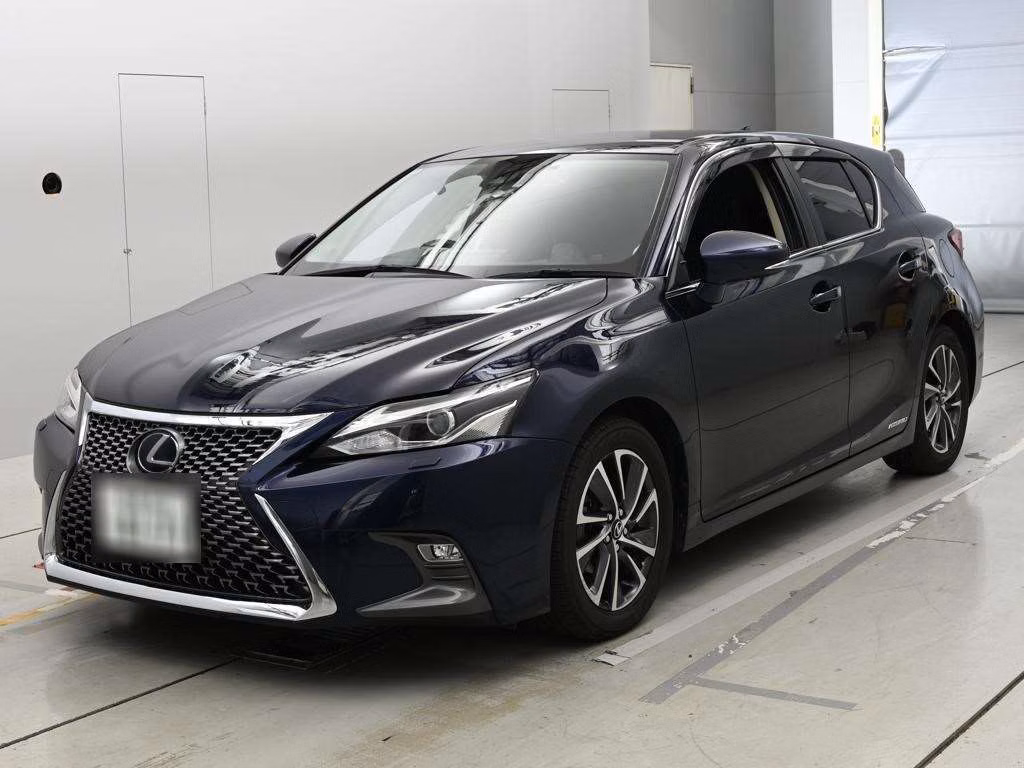 Lexus CT200h