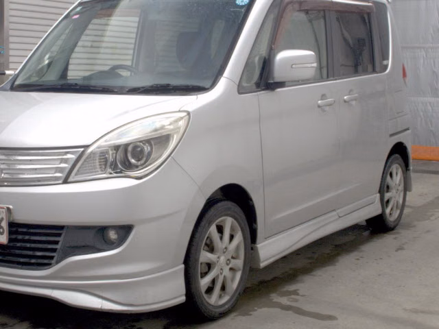 MITSUBISHI DELICA D:2
