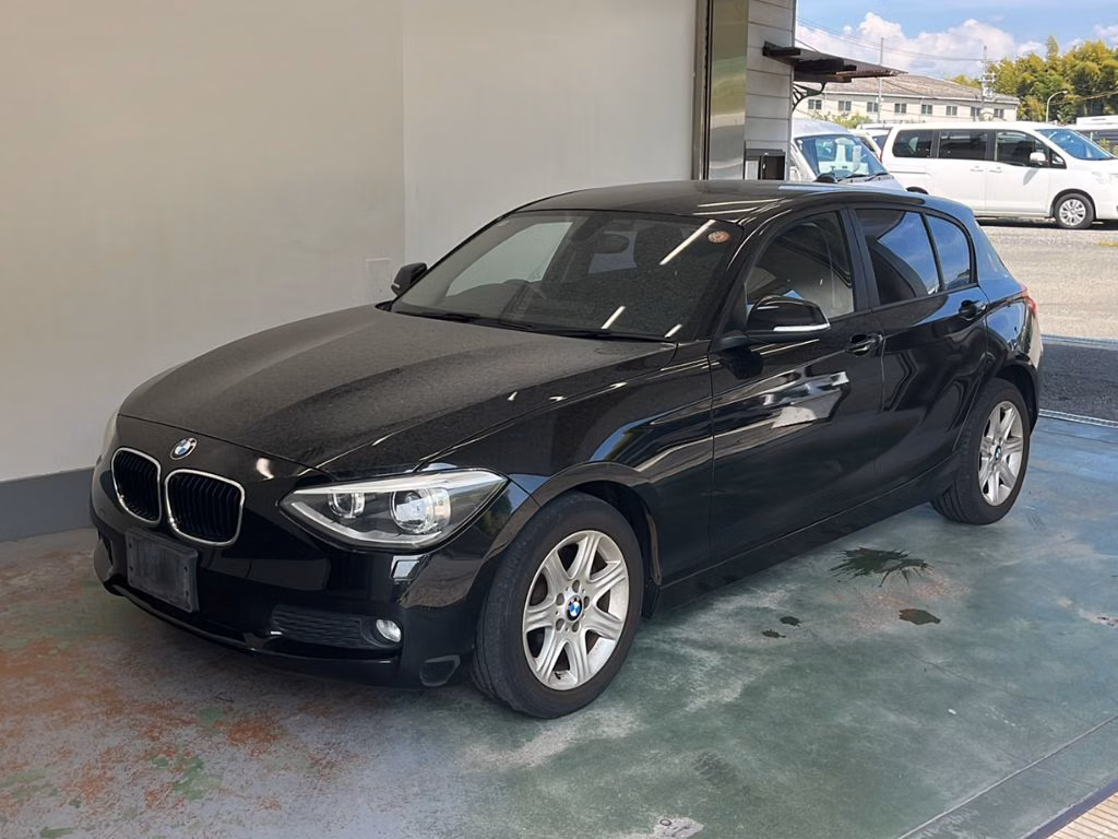BMW 1-SERIES