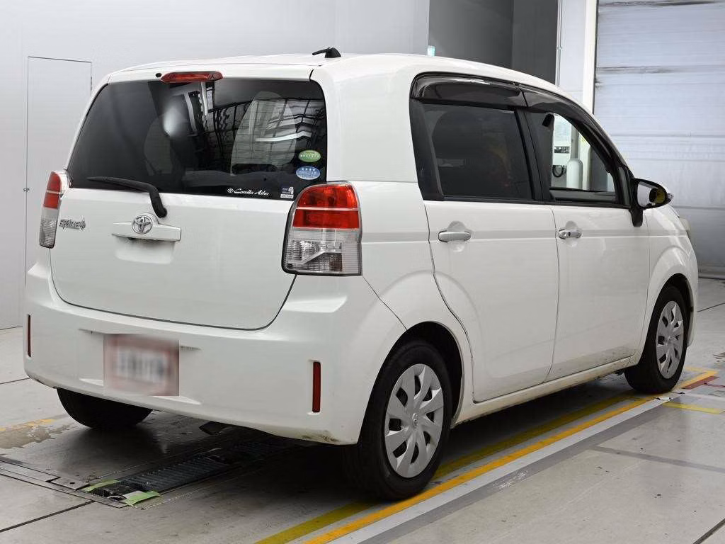 TOYOTA SPADE