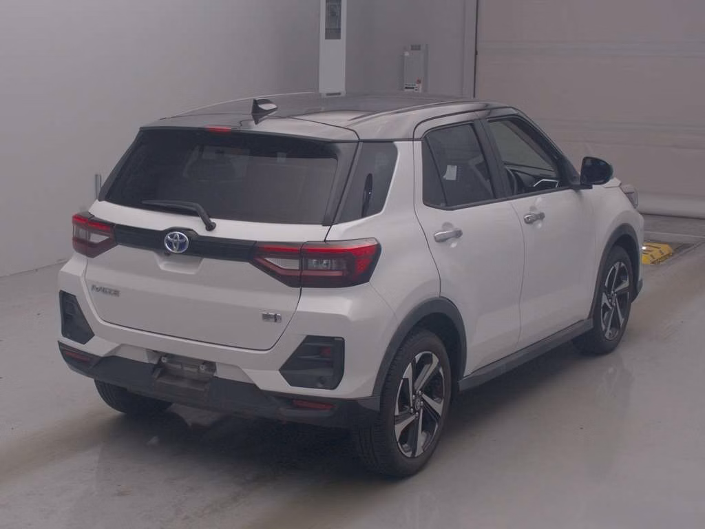 TOYOTA RAIZE