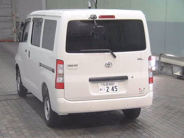TOYOTA TOWN ACE
