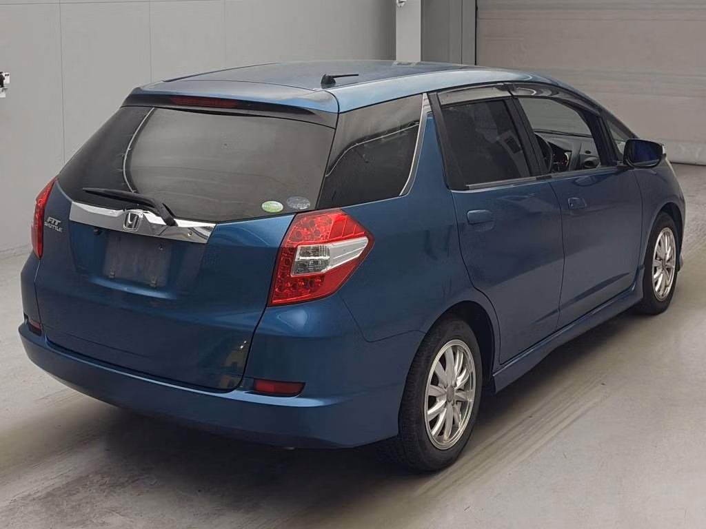 HONDA FIT SHUTTLE