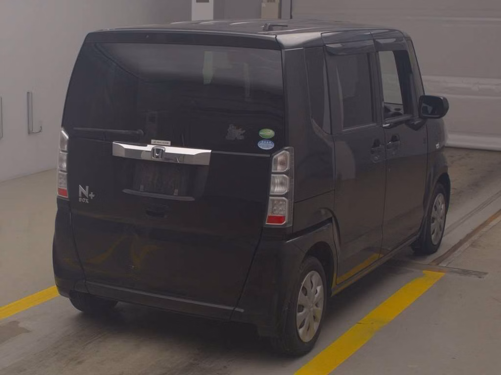 HONDA N-BOX+