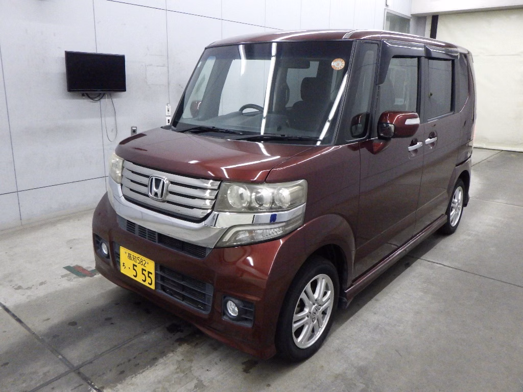 HONDA N-BOX