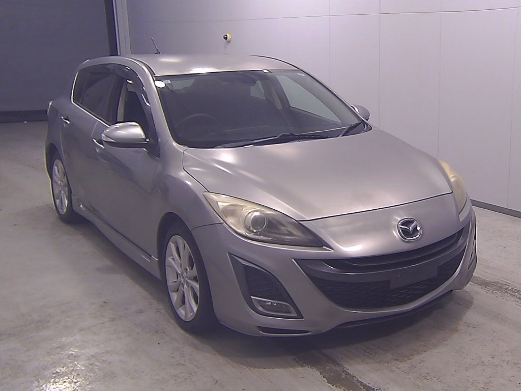 MAZDA AXELA