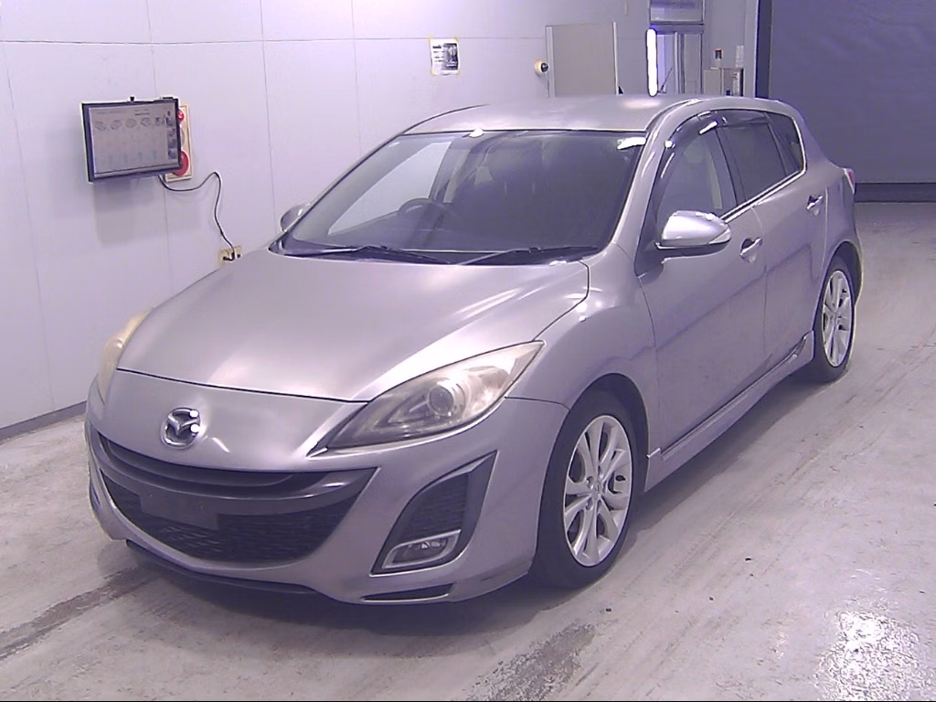 MAZDA AXELA