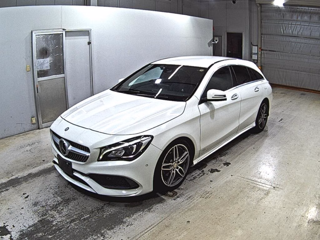 MERCEDES-BENZ CLA-CLASS