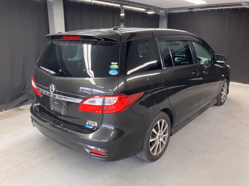 NISSAN LAFESTA
