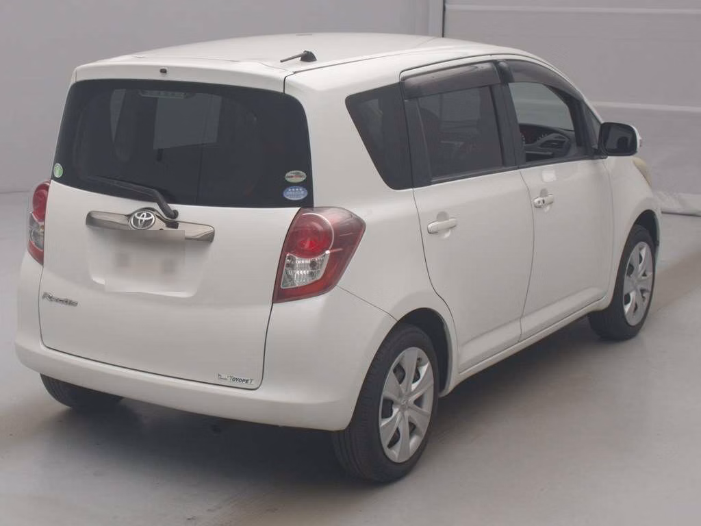 TOYOTA RACTIS