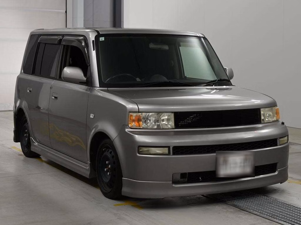 TOYOTA BB