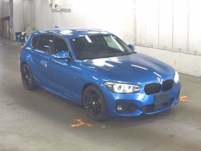 BMW 1-SERIES