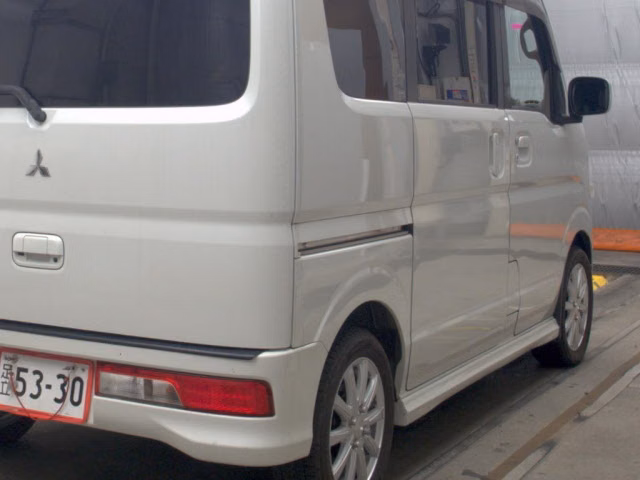 MITSUBISHI TOWN BOX
